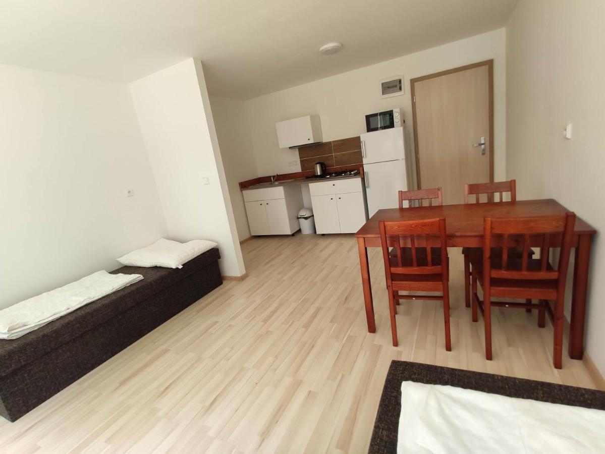 Camping Karolina Planá Екстериор снимка